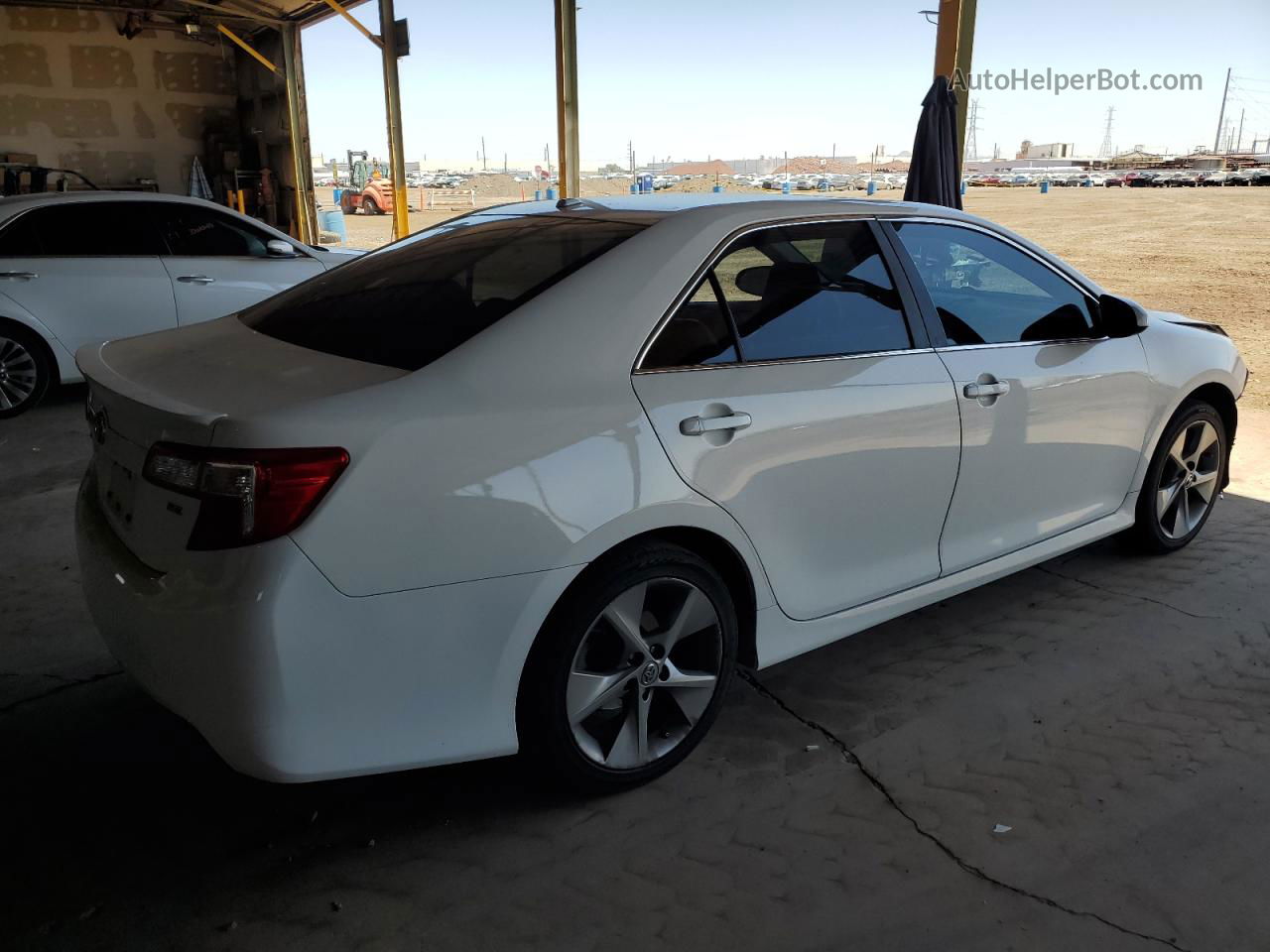 2013 Toyota Camry Se White vin: 4T1BK1FKXDU530472