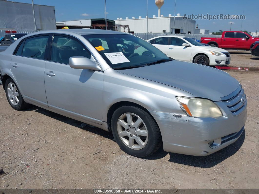 2006 Toyota Avalon Xl Серебряный vin: 4T1BK36B06U088087