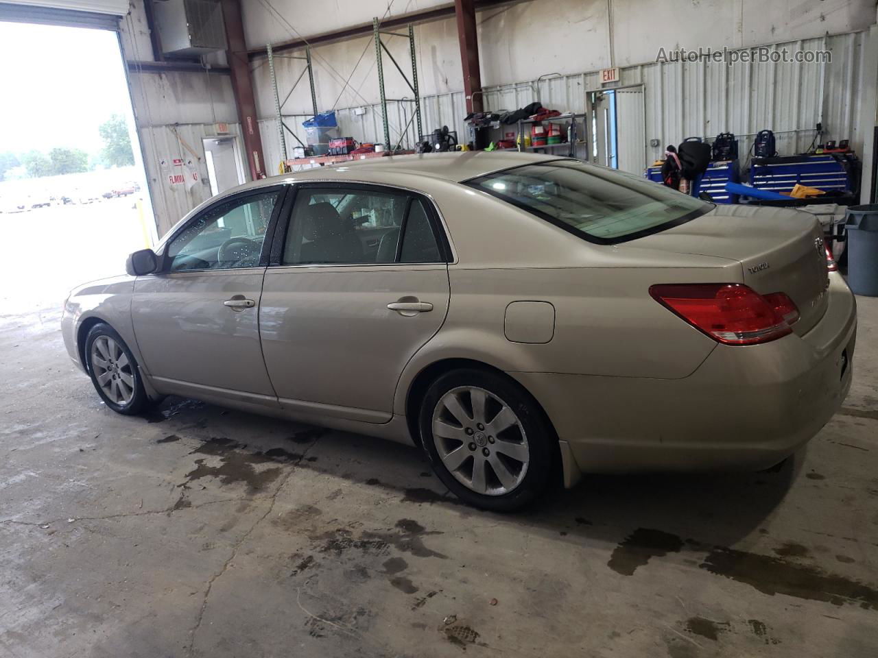 2006 Toyota Avalon Xl Gold vin: 4T1BK36BX6U063830