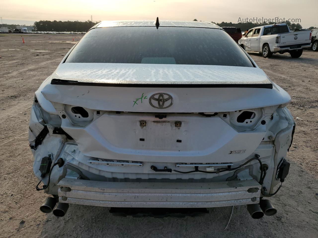 2019 Toyota Camry Xse White vin: 4T1BZ1HK5KU026210