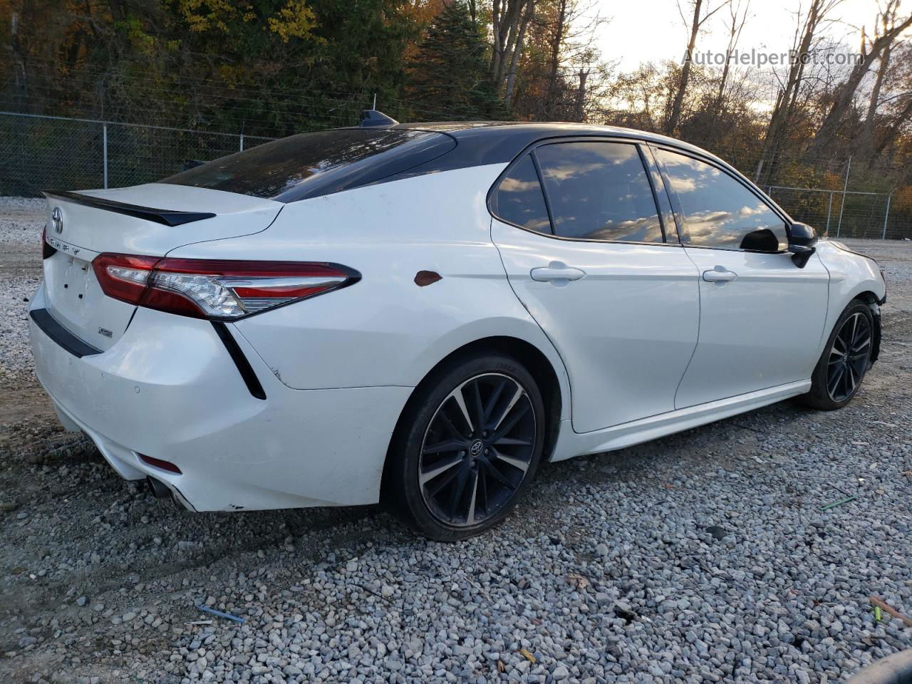 2019 Toyota Camry Xse White vin: 4T1BZ1HK8KU025181