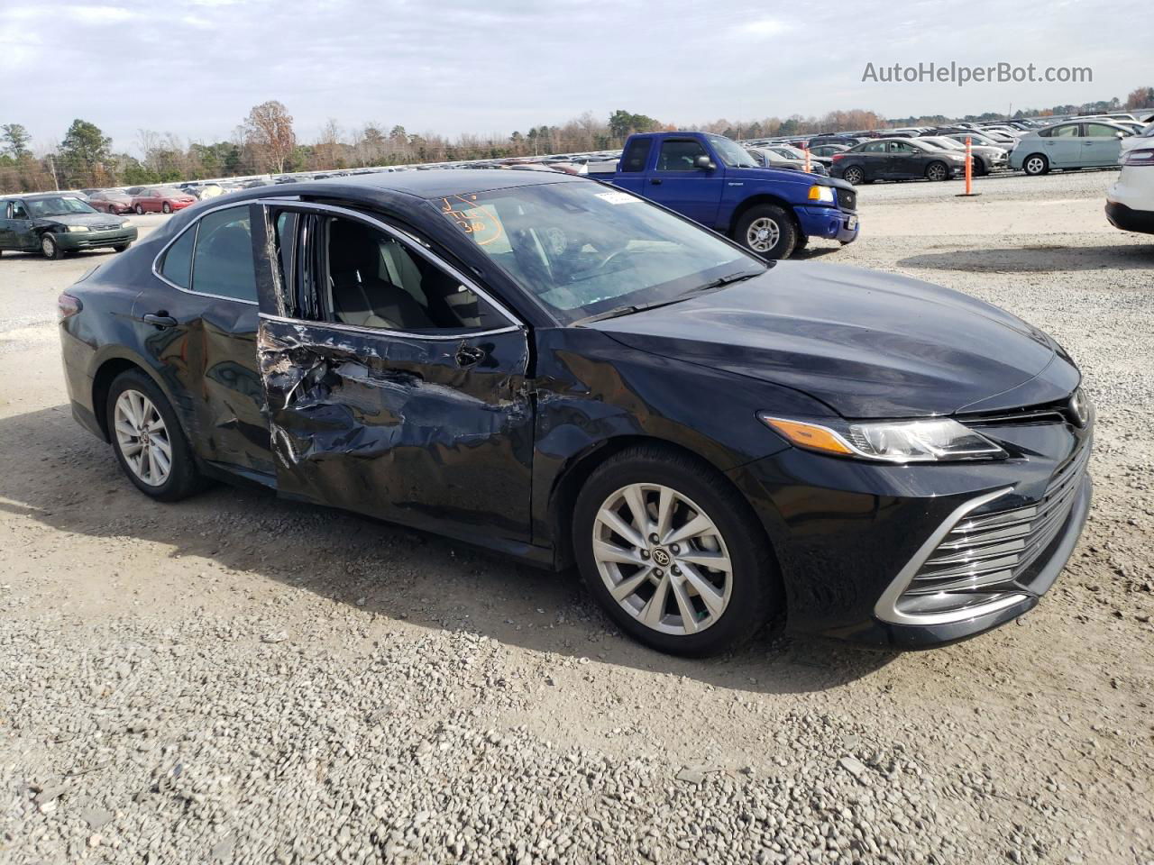 2021 Toyota Camry Le Черный vin: 4T1C11AK0MU452234