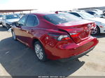 2021 Toyota Camry Le Red vin: 4T1C11AK0MU458776