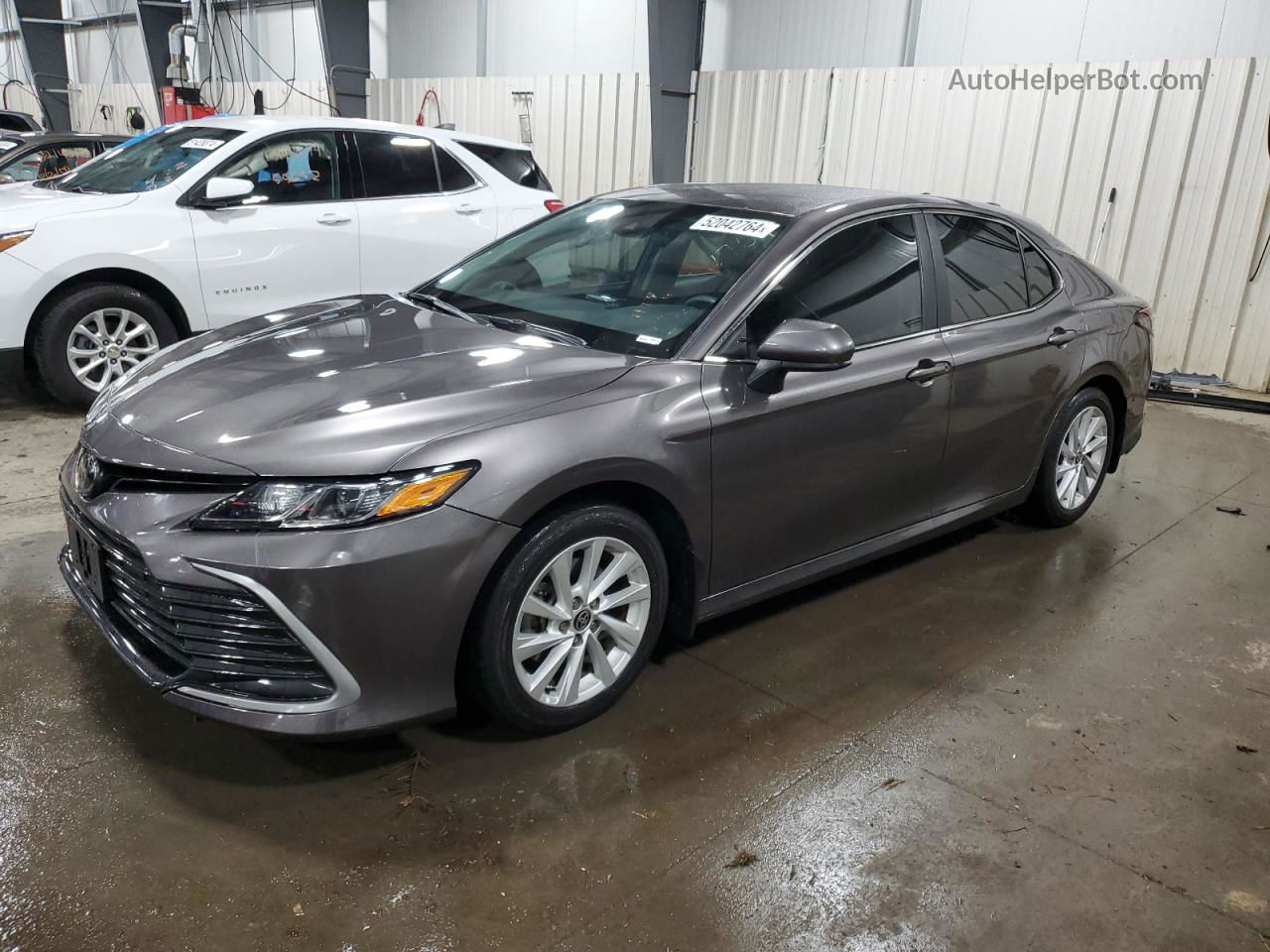 2021 Toyota Camry Le Gray vin: 4T1C11AK1MU481550