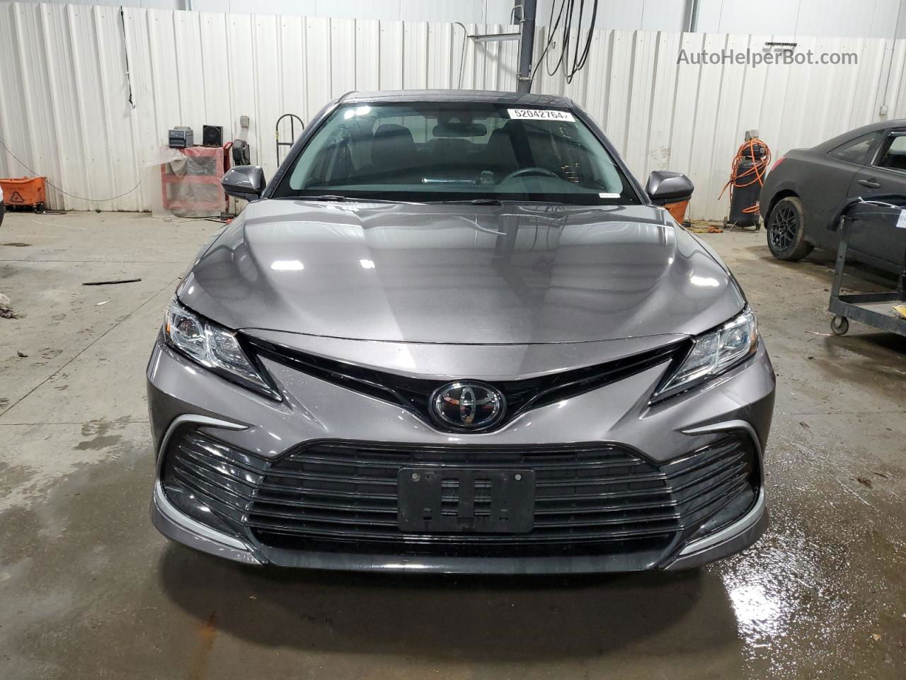 2021 Toyota Camry Le Серый vin: 4T1C11AK1MU481550