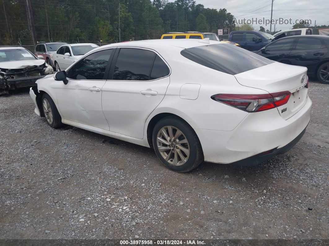 2021 Toyota Camry Le White vin: 4T1C11AK2MU464417