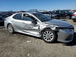 2021 Toyota Camry Le Silver vin: 4T1C11AK3MU406624