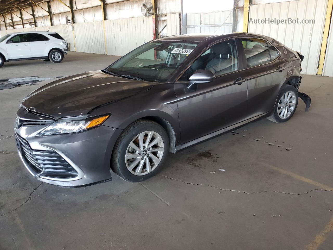 2021 Toyota Camry Le Gray vin: 4T1C11AK3MU461462