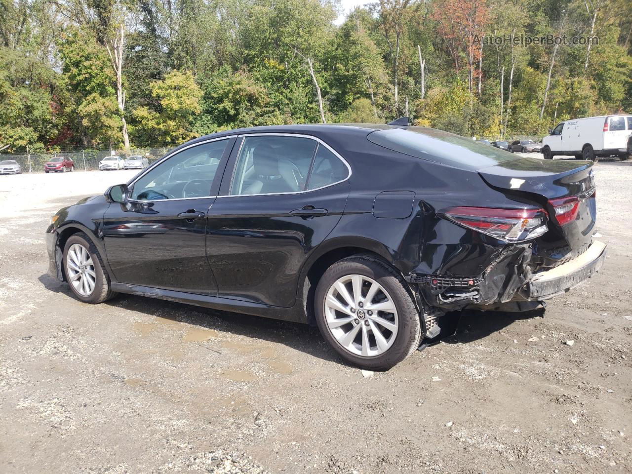 2021 Toyota Camry Le Black vin: 4T1C11AK3MU552571