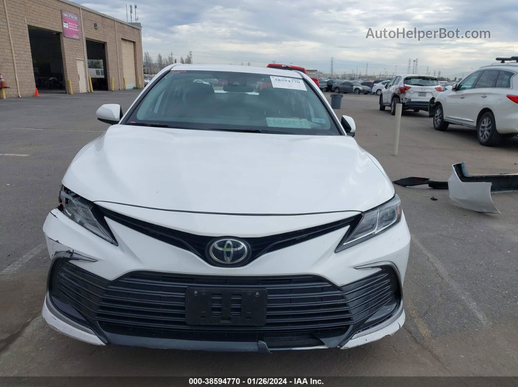 2021 Toyota Camry Le Белый vin: 4T1C11AK3MU567586