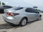 2021 Toyota Camry Le Серый vin: 4T1C11AK3MU584078