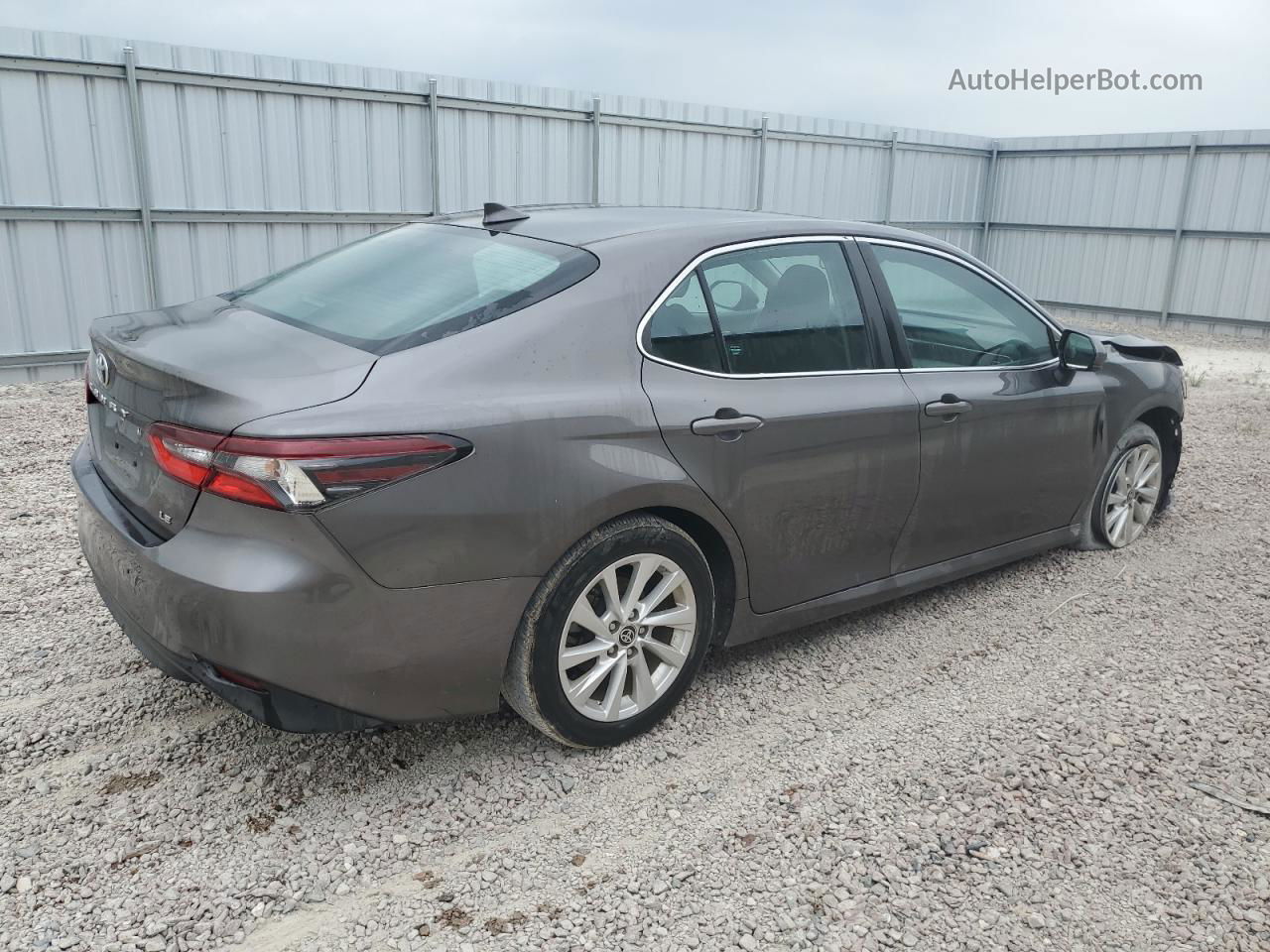 2021 Toyota Camry Le Gray vin: 4T1C11AK4MU559318