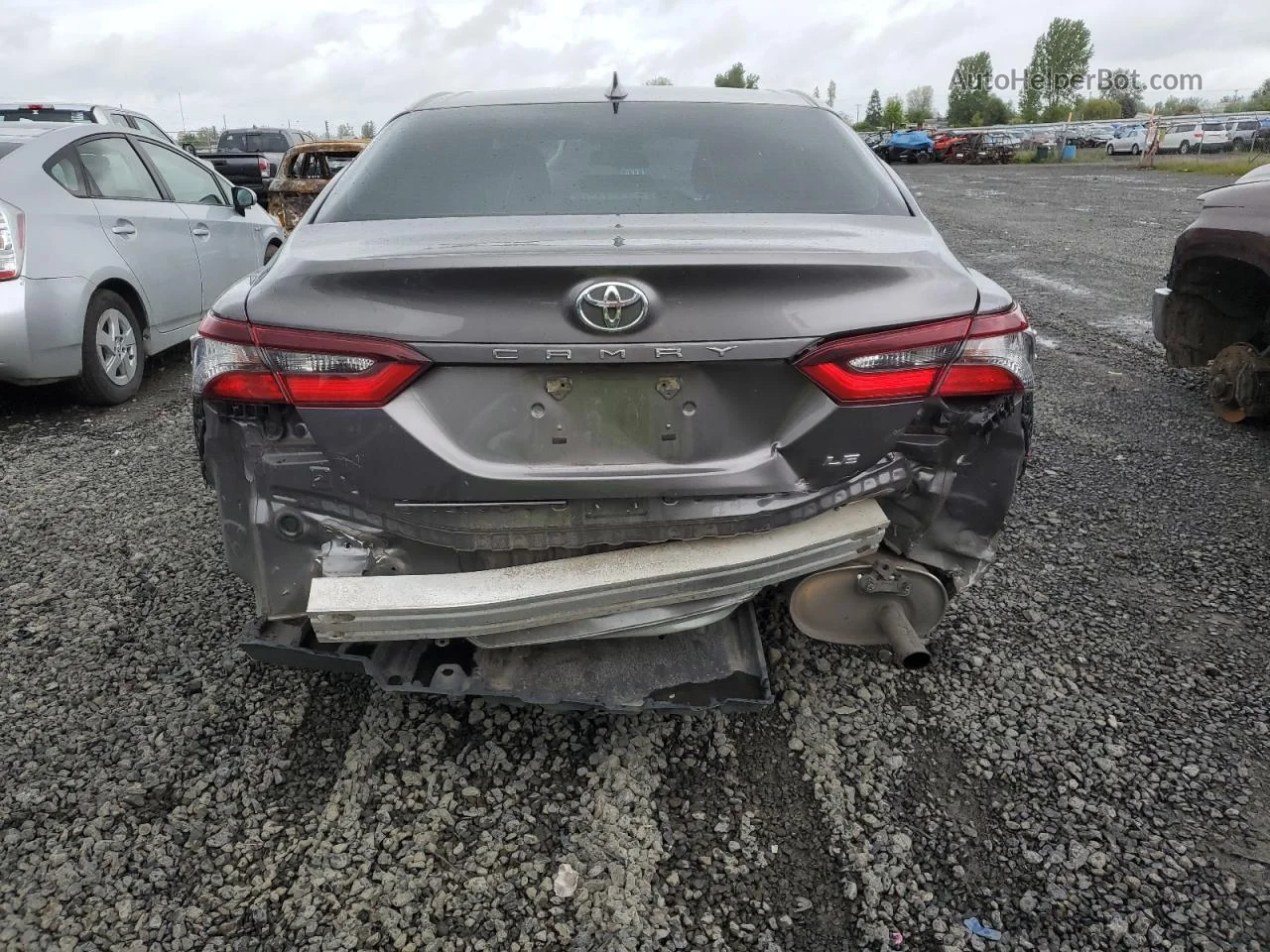 2021 Toyota Camry Le Gray vin: 4T1C11AK6MU452013