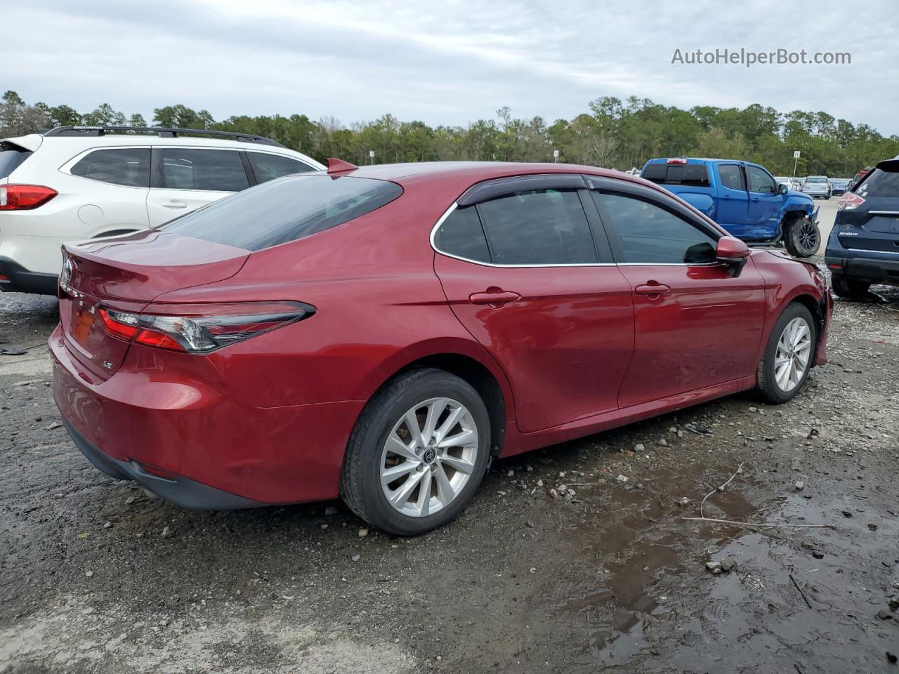 2021 Toyota Camry Le Burgundy vin: 4T1C11AK6MU455705