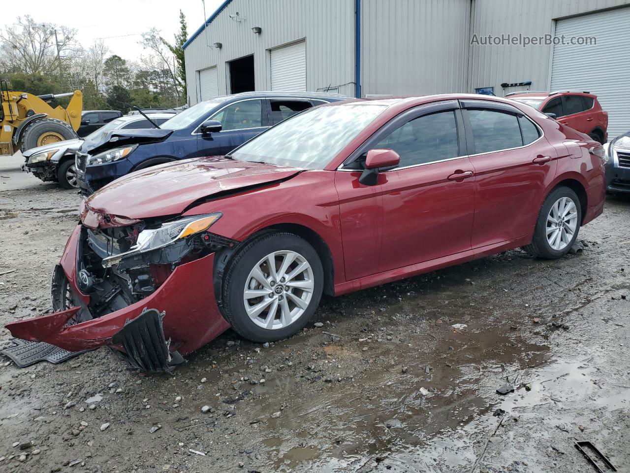 2021 Toyota Camry Le Бордовый vin: 4T1C11AK6MU455705