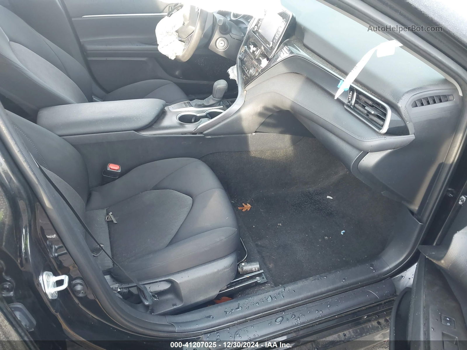 Price & History 2023 Toyota Camry Le 2.5l I-4 Di, Dohc, Vvt, 203hp