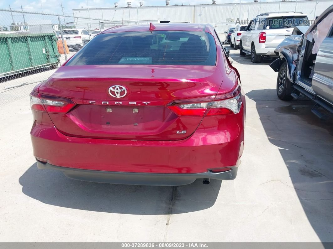 2021 Toyota Camry Le Red vin: 4T1C11AKXMU436820