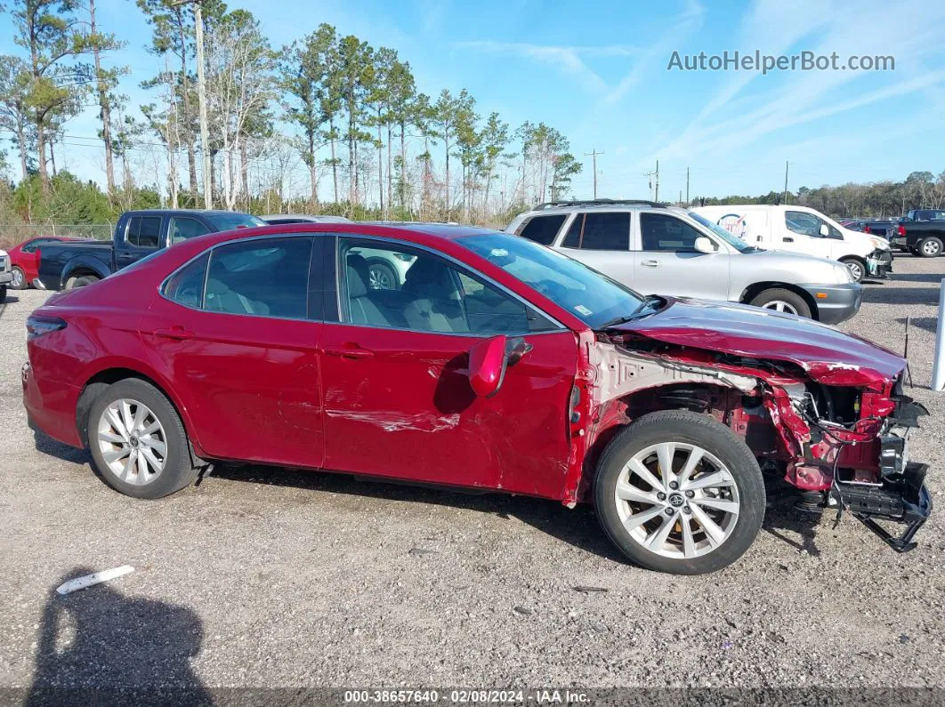 2021 Toyota Camry Le Red vin: 4T1C11AKXMU483667