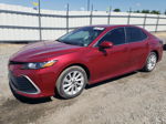 2021 Toyota Camry Le Red vin: 4T1C11AKXMU599578