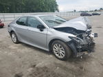 2021 Toyota Camry Le Silver vin: 4T1C11BK4MU028165