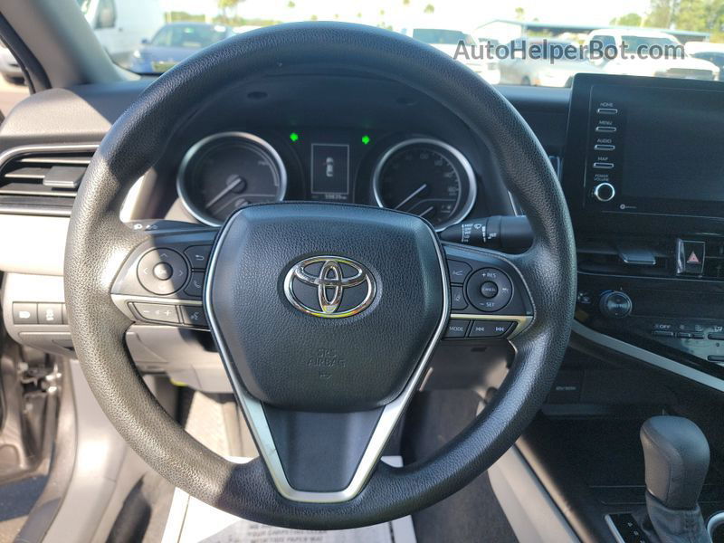 2021 Toyota Camry Le Hybrid vin: 4T1C31AK4MU556543