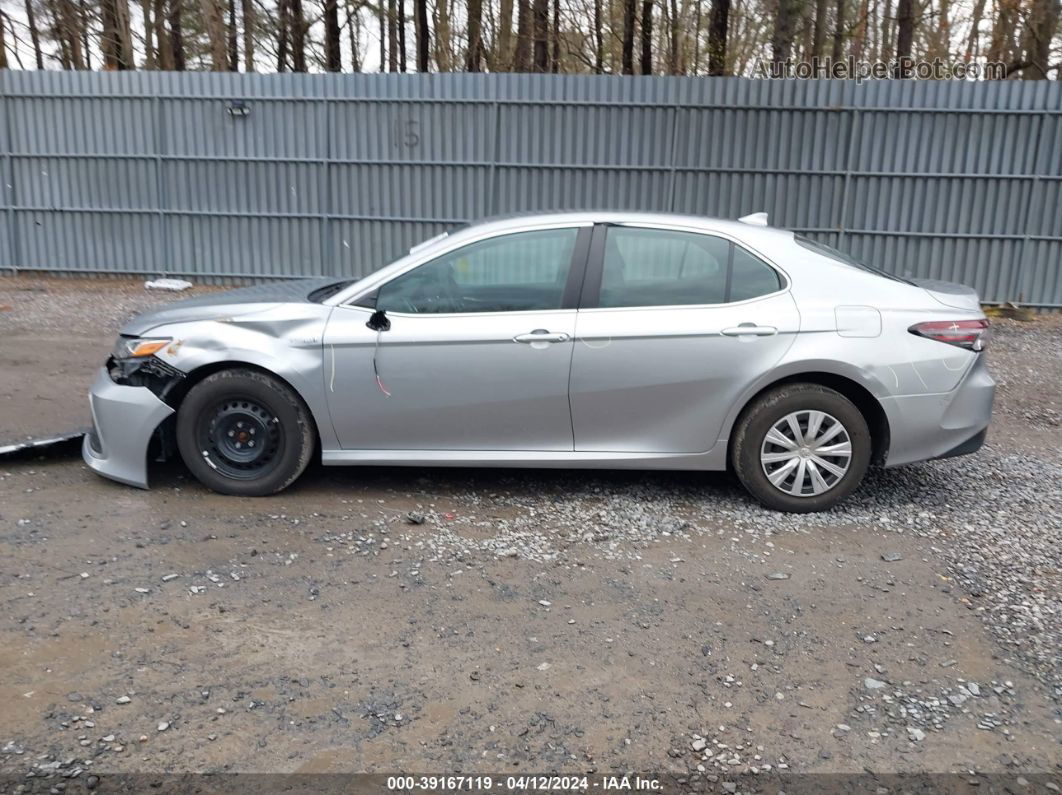 2021 Toyota Camry Le Hybrid Silver vin: 4T1C31AKXMU561942