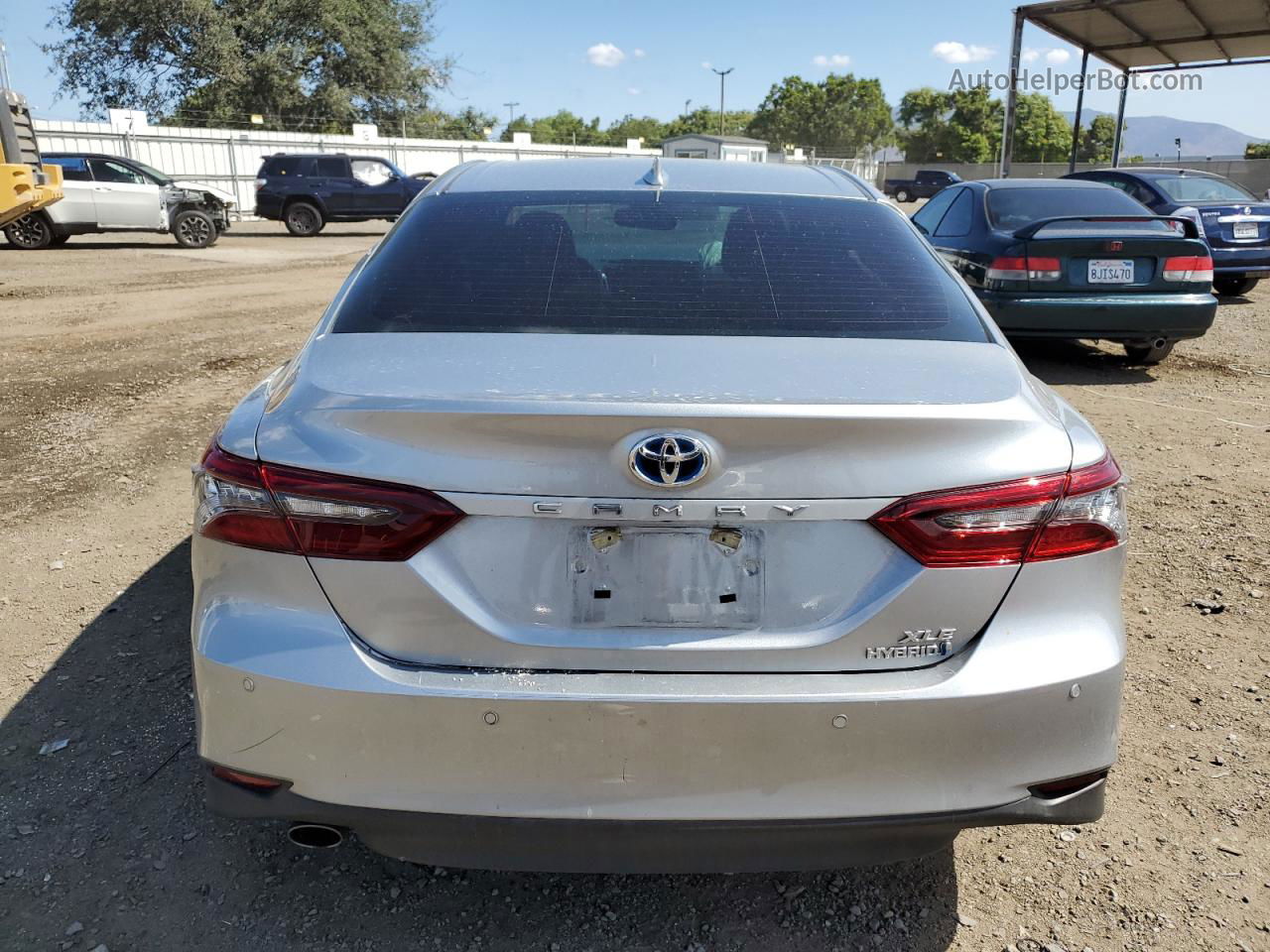 2021 Toyota Camry Xle Silver vin: 4T1F31AK9MU564781