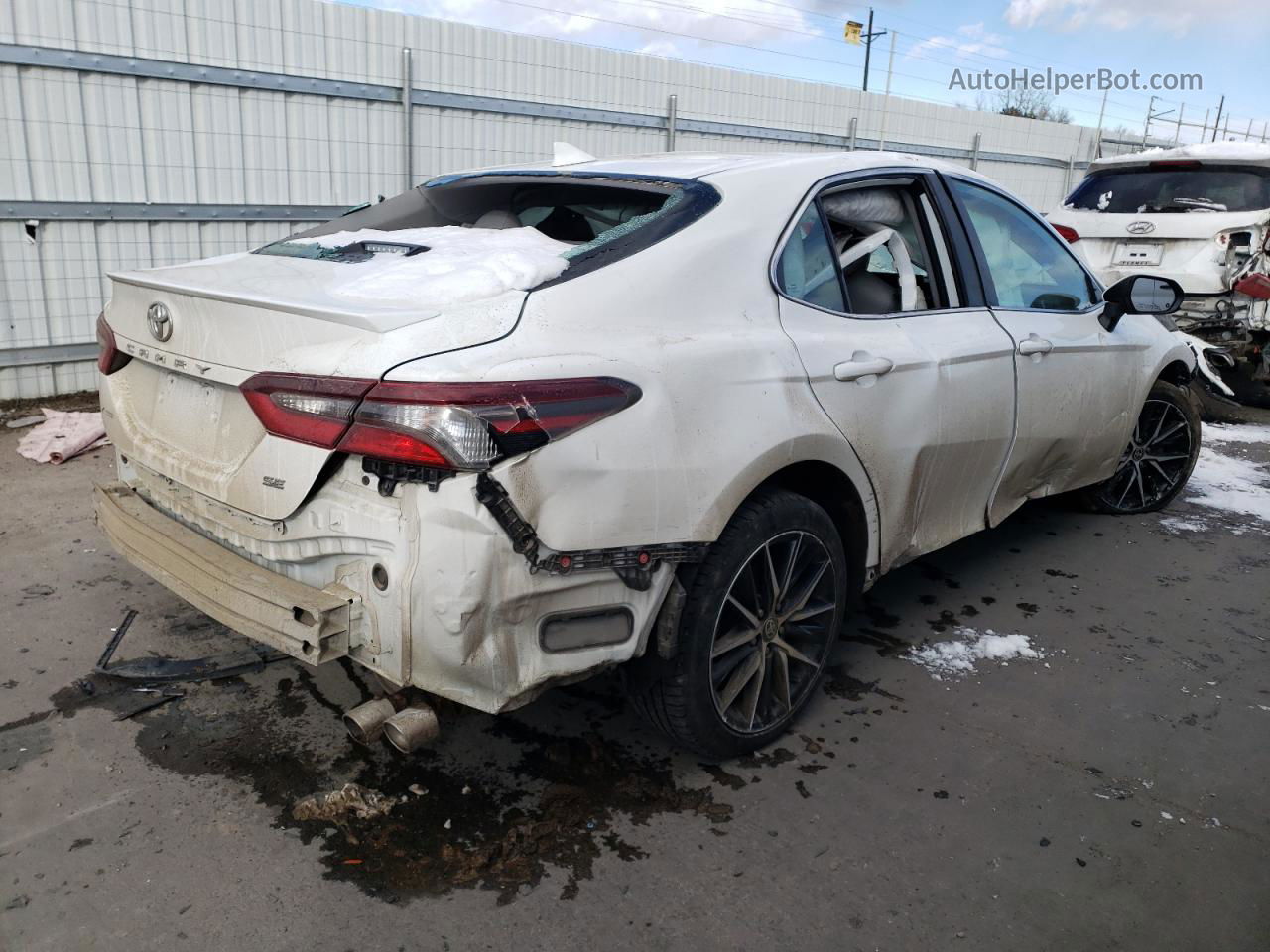 2021 Toyota Camry Se White vin: 4T1G11AK0MU423902