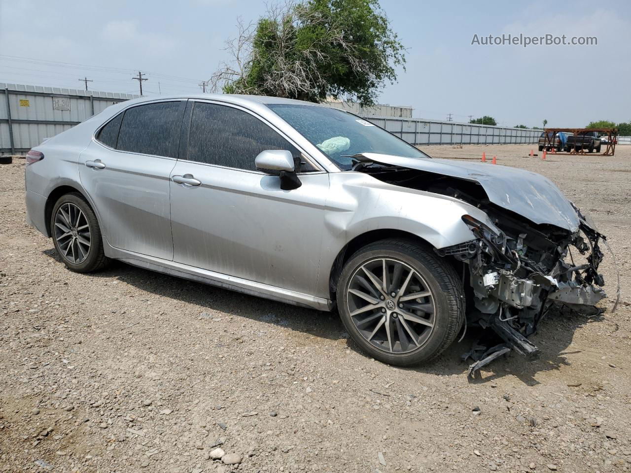 2021 Toyota Camry Se Silver vin: 4T1G11AK1MU404243