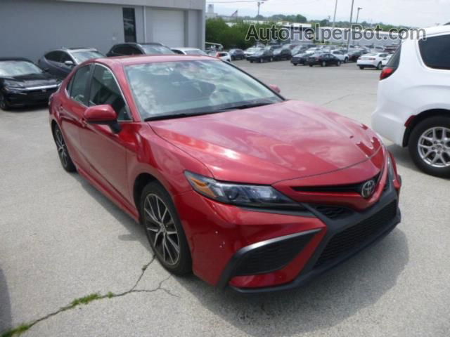 2021 Toyota Camry Se Red vin: 4T1G11AK1MU438571