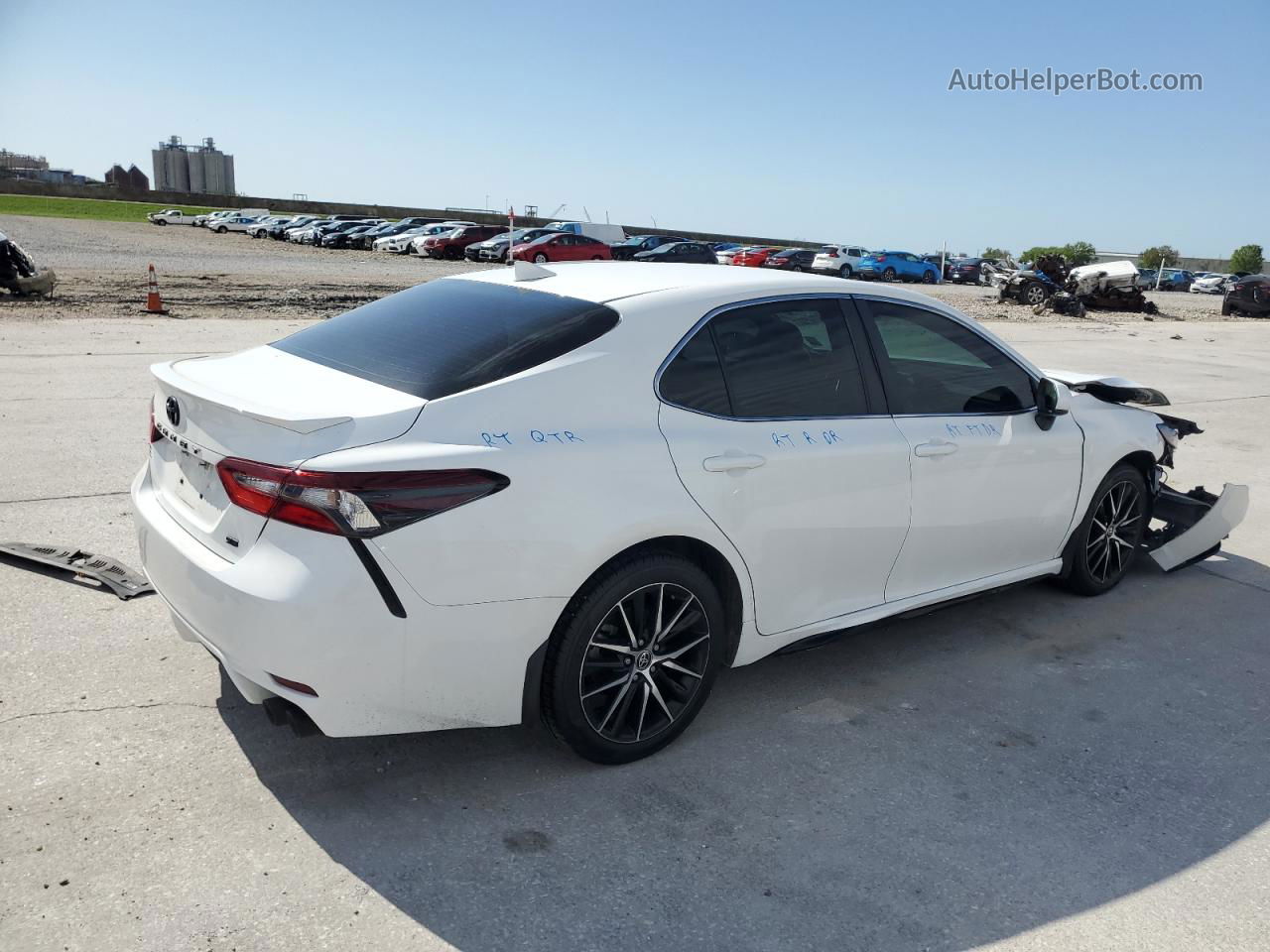 2021 Toyota Camry Se White vin: 4T1G11AK1MU493974