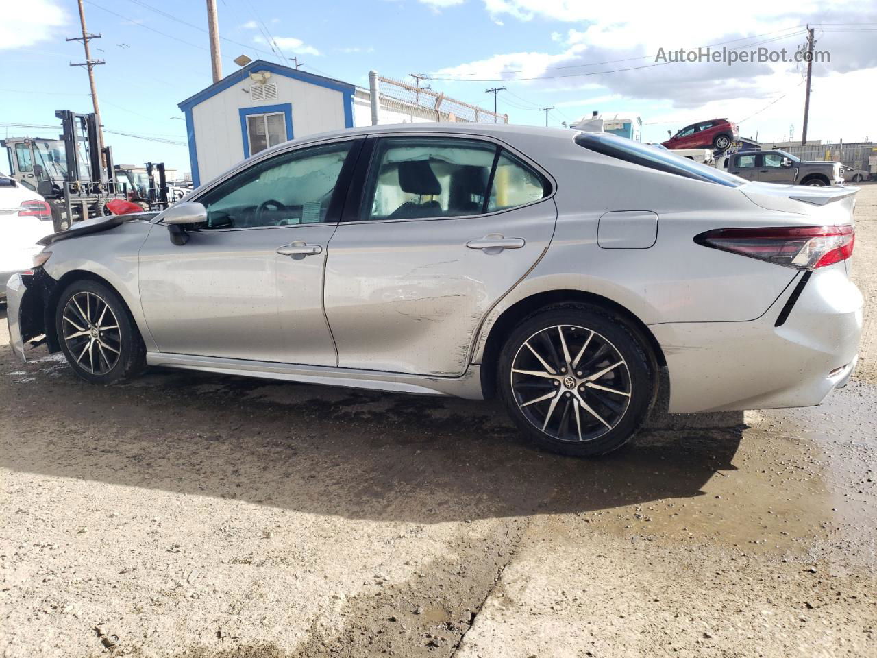 2021 Toyota Camry Se Silver vin: 4T1G11AK1MU521630