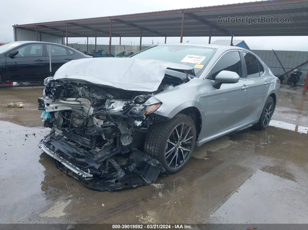 2021 Toyota Camry Se Silver vin: 4T1G11AK2MU440457