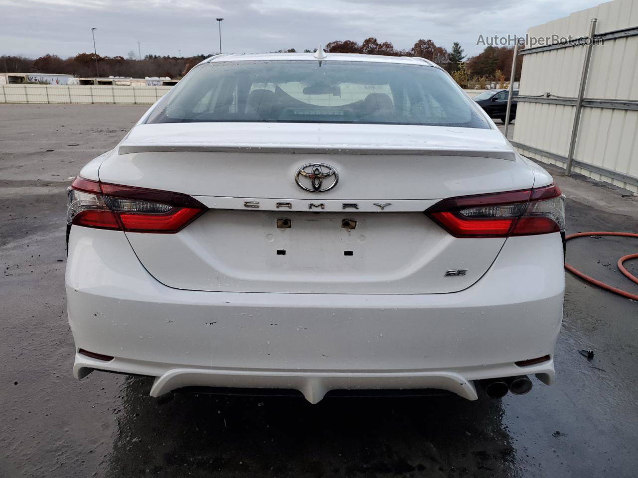 2021 Toyota Camry Se White vin: 4T1G11AK4MU446051