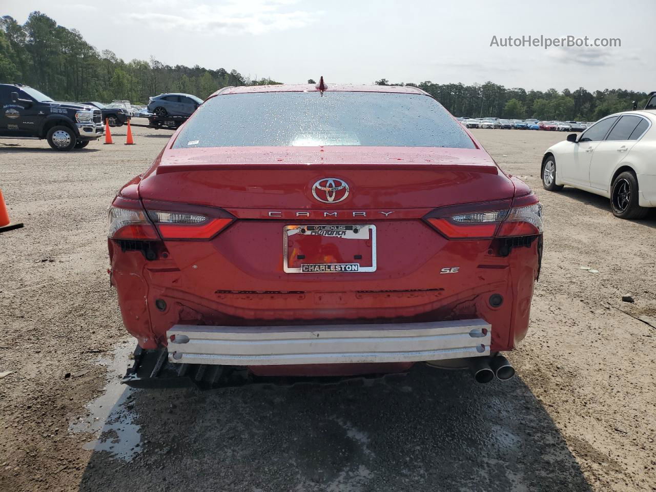 2021 Toyota Camry Se Red vin: 4T1G11AK4MU447412