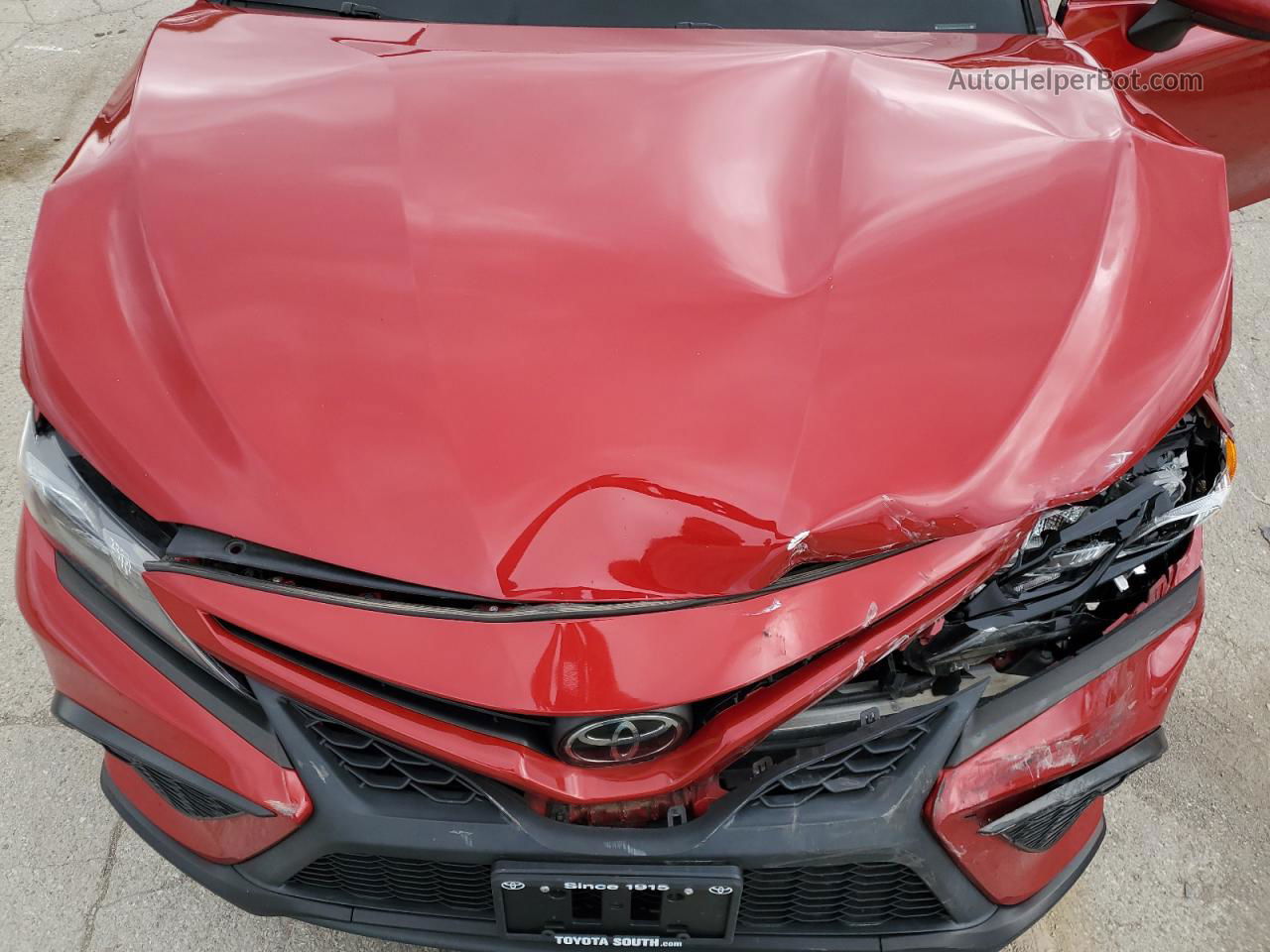 2021 Toyota Camry Se Red vin: 4T1G11AK4MU467711
