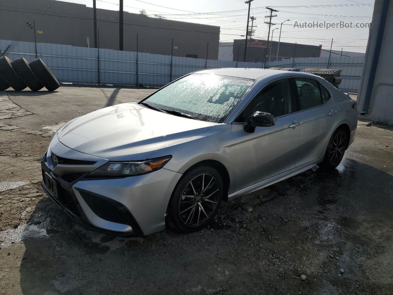 2021 Toyota Camry Se Silver vin: 4T1G11AK5MU470584