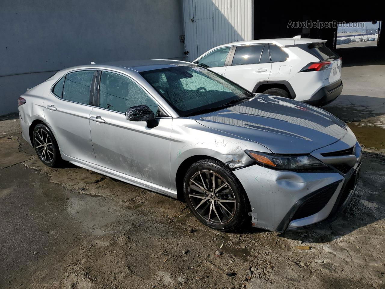 2021 Toyota Camry Se Silver vin: 4T1G11AK5MU470584