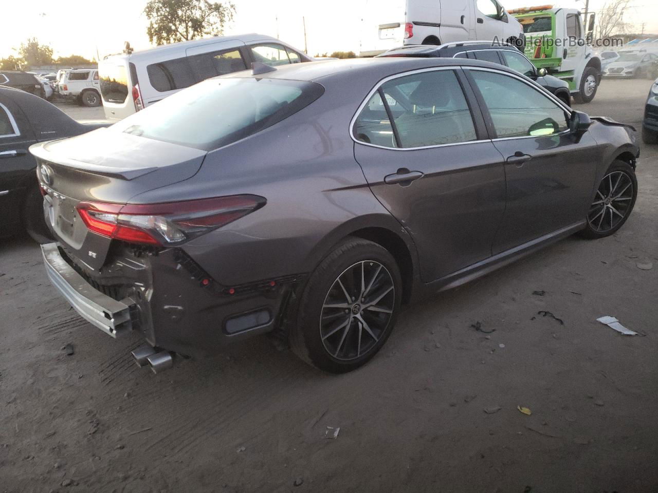 2021 Toyota Camry Se Charcoal vin: 4T1G11AK5MU496330