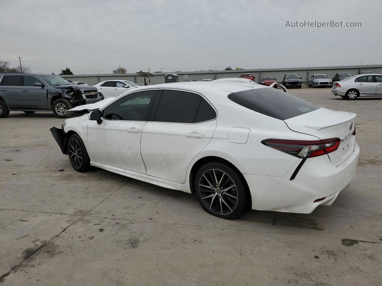 2021 Toyota Camry Se Белый vin: 4T1G11AK5MU524367