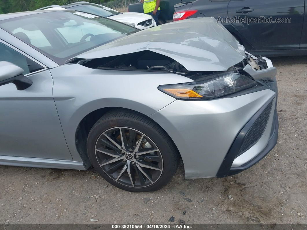 2021 Toyota Camry Se Серебряный vin: 4T1G11AK5MU570720