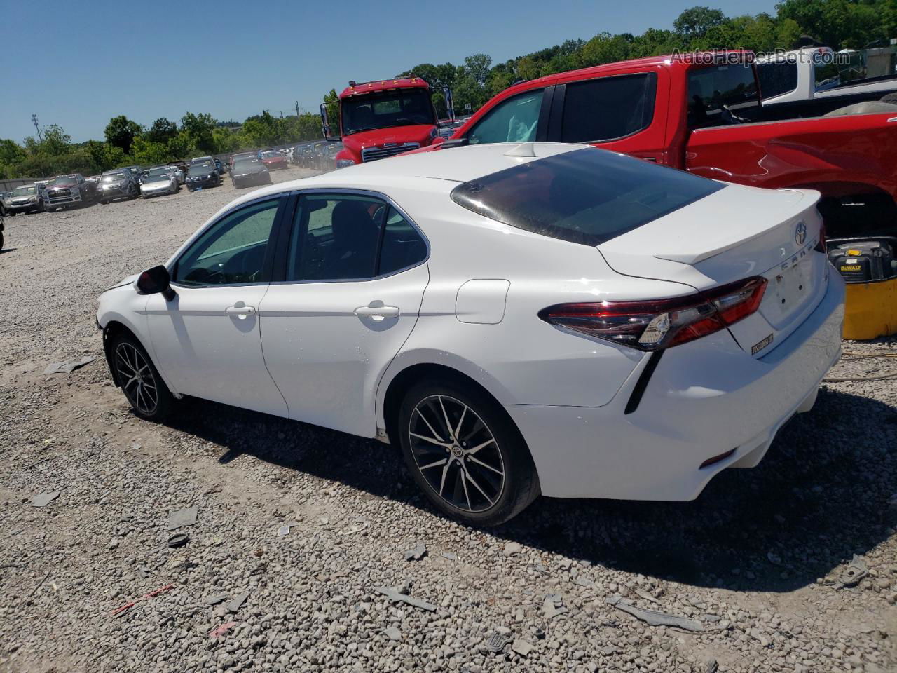 2021 Toyota Camry Se White vin: 4T1G11AK8MU550171