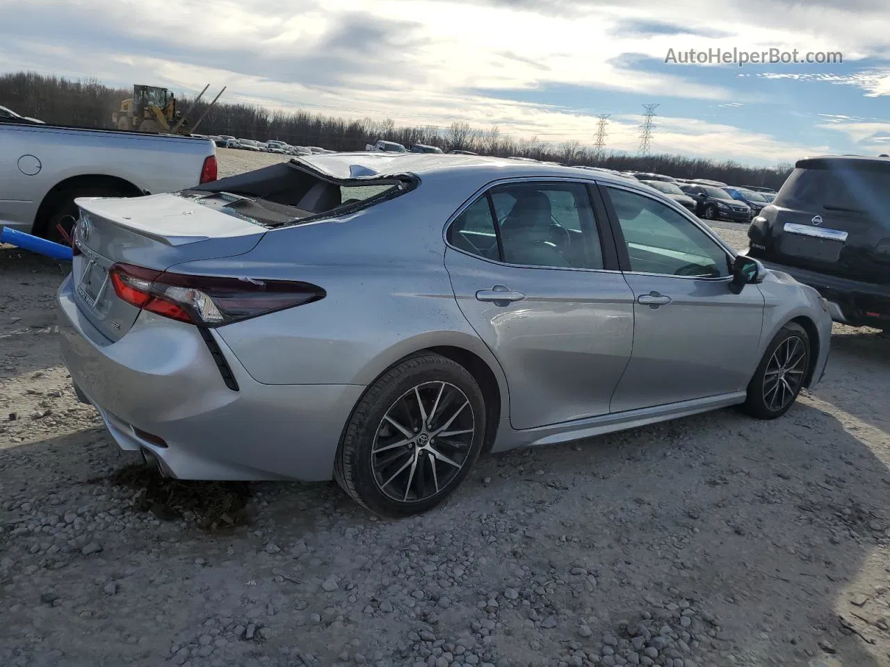 2021 Toyota Camry Se Silver vin: 4T1G11AKXMU559180