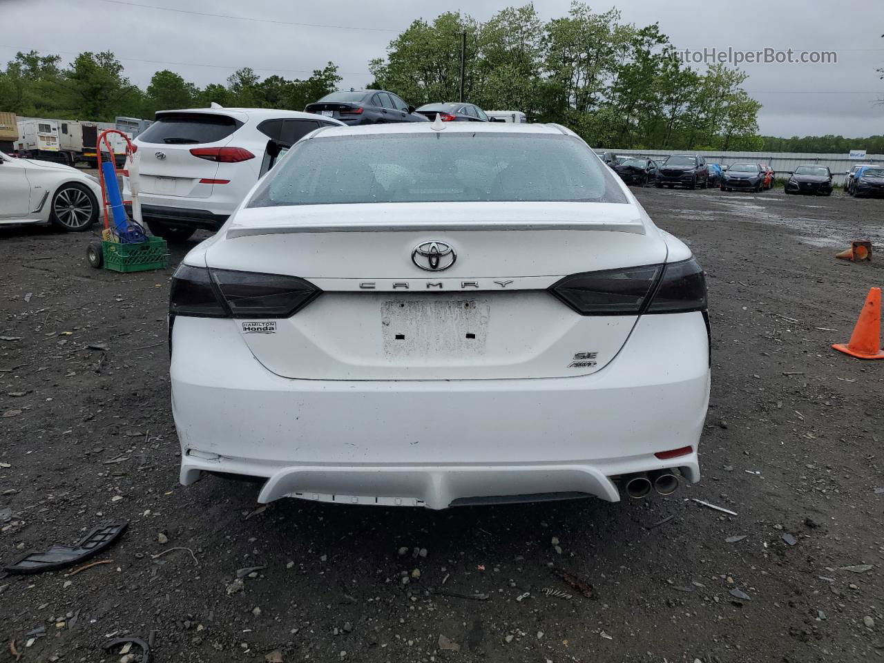 2021 Toyota Camry Se White vin: 4T1G11BK1MU037696