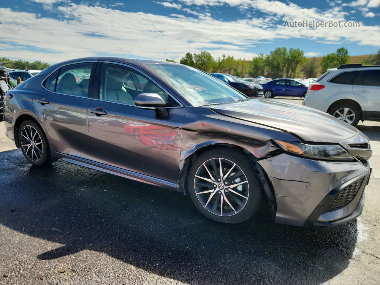 Price & History 2022 Toyota Camry Se 2.5l 4 vin: 4T1G11BK7NU055573