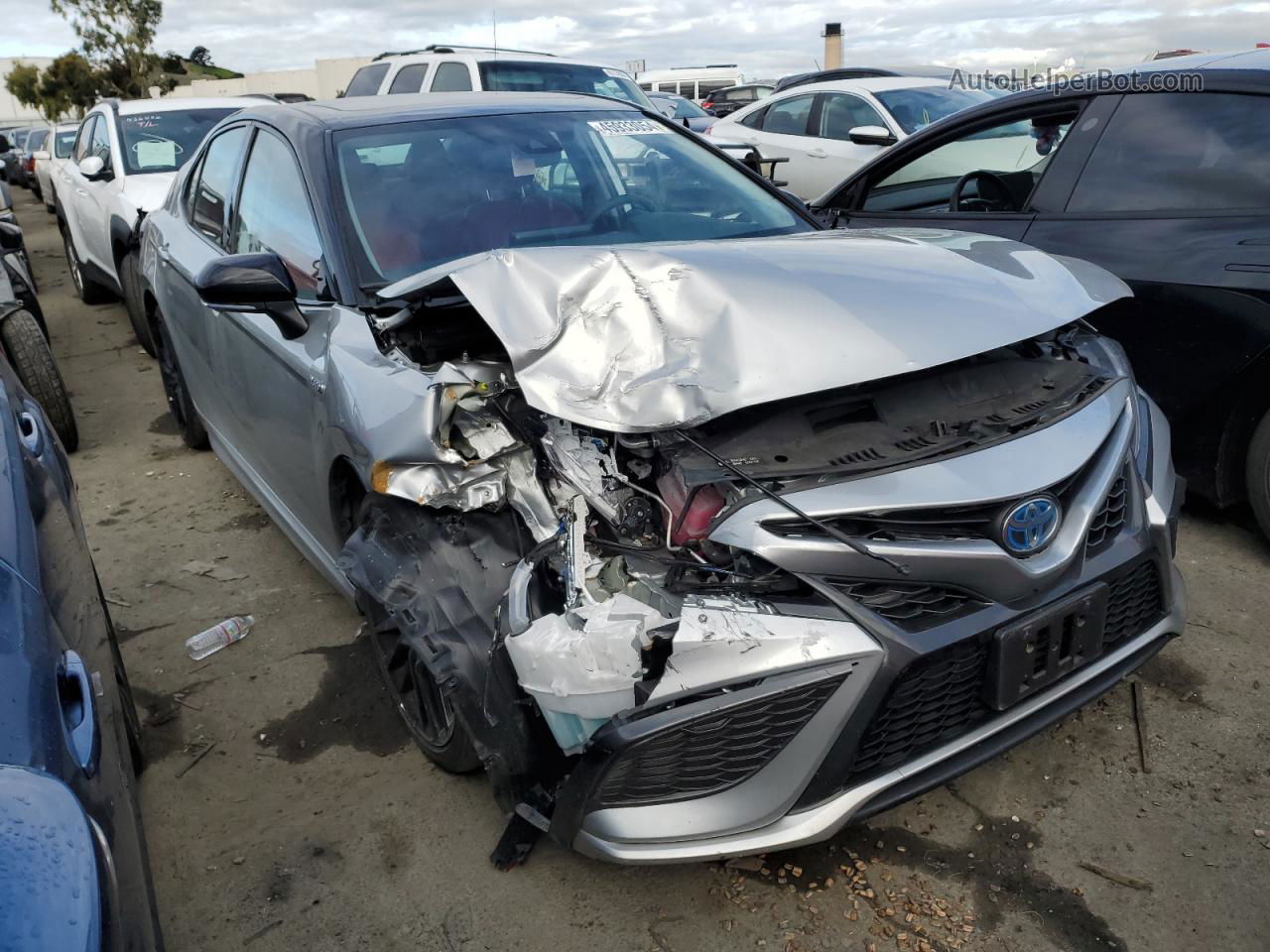 2021 Toyota Camry Xse Silver vin: 4T1K31AK0MU029739