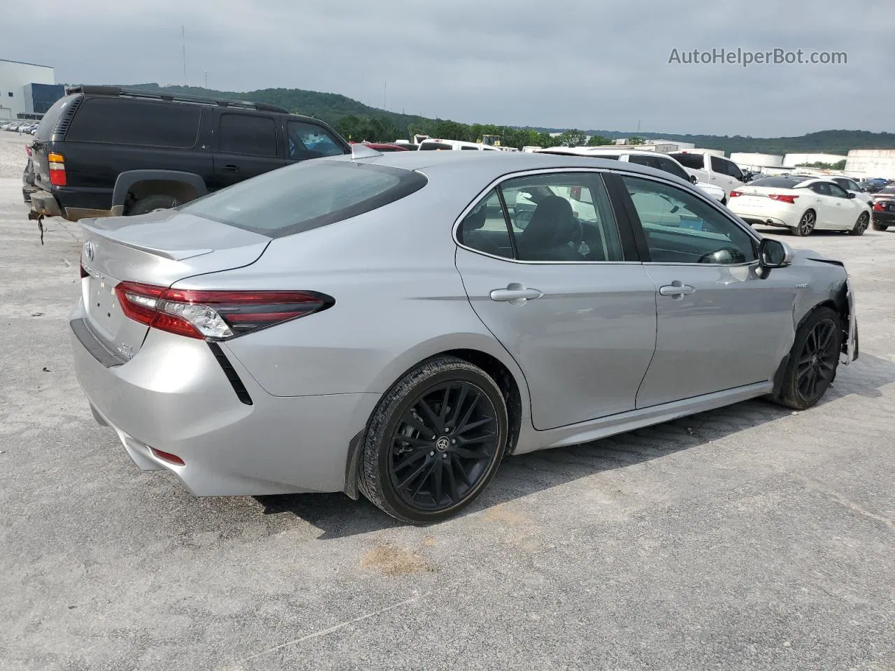 2021 Toyota Camry Xse Silver vin: 4T1K31AK7MU566110