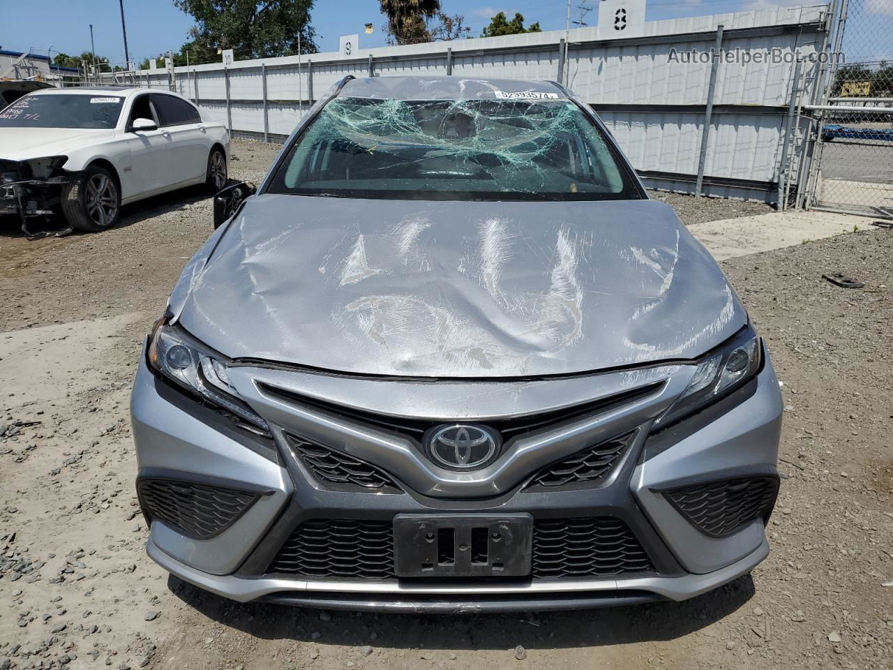 2021 Toyota Camry Xse Silver vin: 4T1K61AK5MU612640