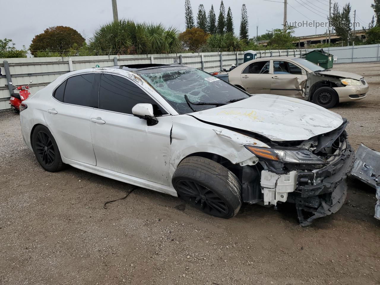 2021 Toyota Camry Xse White vin: 4T1K61AK8MU608100