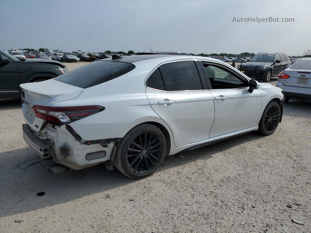 2021 Toyota Camry Xse White vin: 4T1K61AKXMU468423